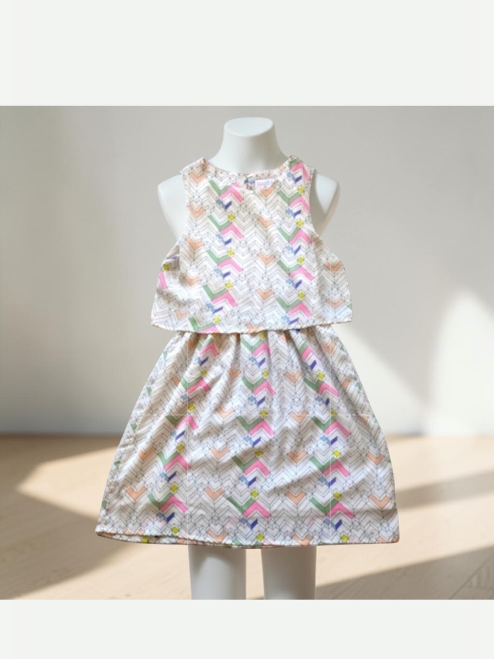 ModCloth Compania Fantastica Chevron Tiered Mini Dress M EUC Pop Art Abstract - Picture 4 of 16